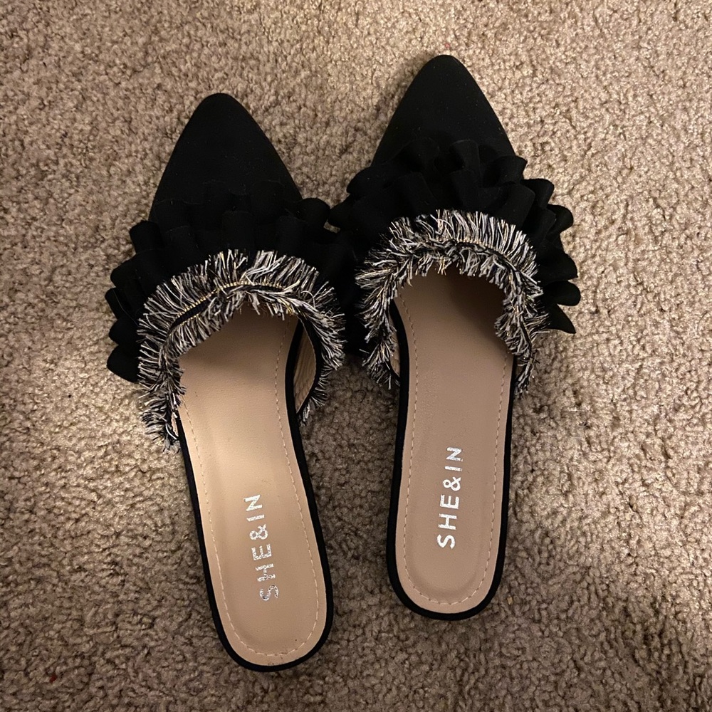 Black sandals- mules